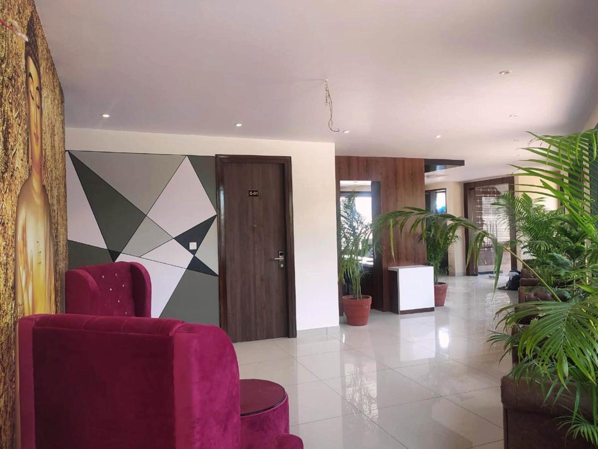 Rajlaxmi Hotel - Free Airport Pickup And Drop Jaipur Extérieur photo